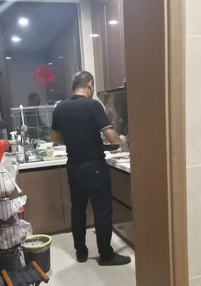 建立其乐融融的家庭（建立其乐融融的家庭）