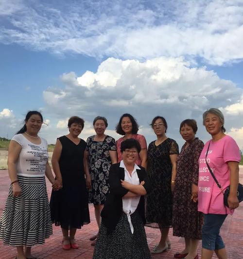 儿时欢乐时光（无拘无束自由自在）
