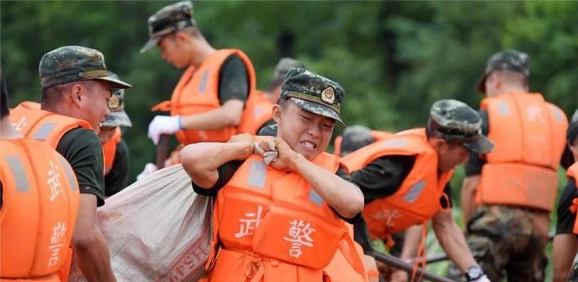 一滴水的温暖（在我最需要的时候，他们带给我温暖和力量）
