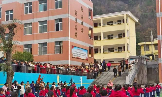 探索热情与活力的学校（一所让你快乐学习的地方）
