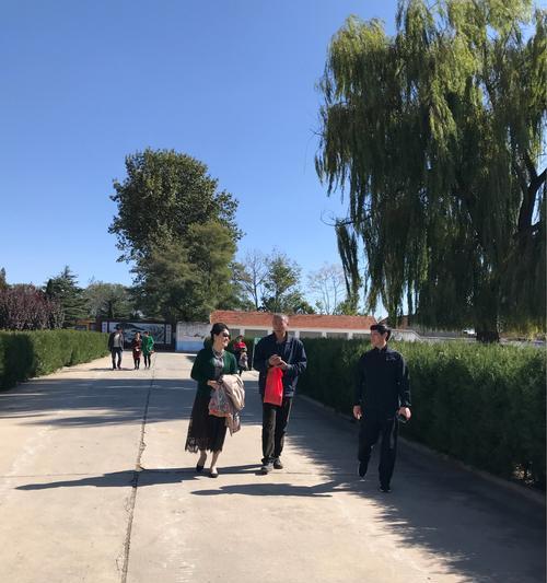 时光荏苒（一个青年的成长故事）