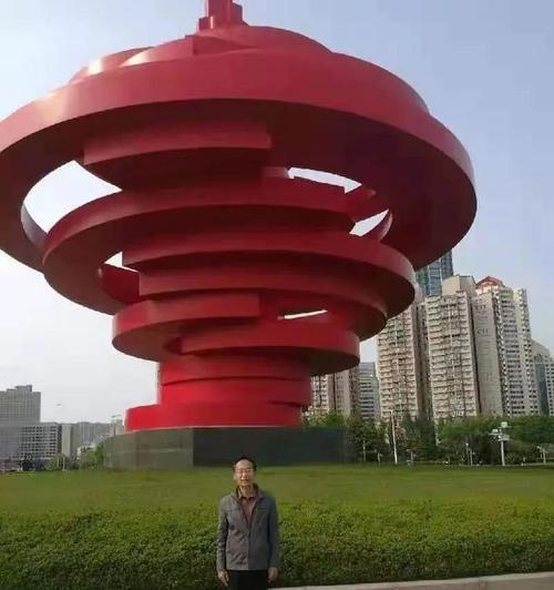 故乡恩情（感恩之心，用心回报）