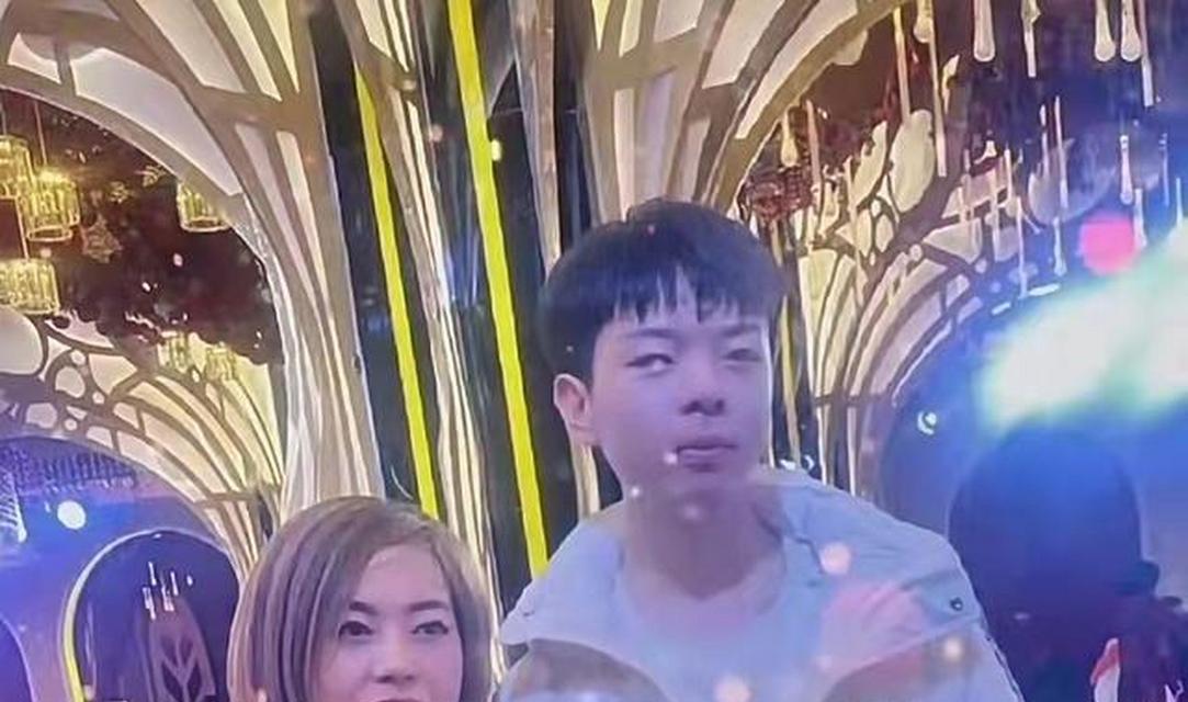 我和姥姥（她的故事，我的人生）