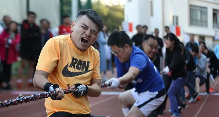 奔跑不停，只为追寻自己的梦想（一个人的奋力与坚持，换来无数次梦想实现的机会）