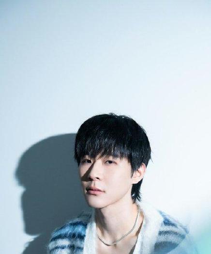 长大的足迹（在初中岁月里成长的经历）