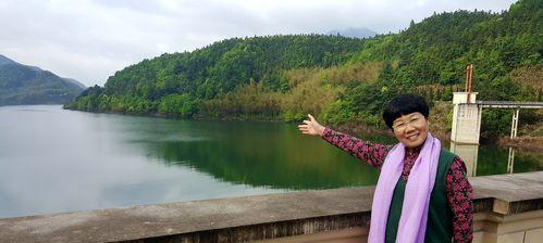 我们一起走过的故事（追寻友情、感悟人生）