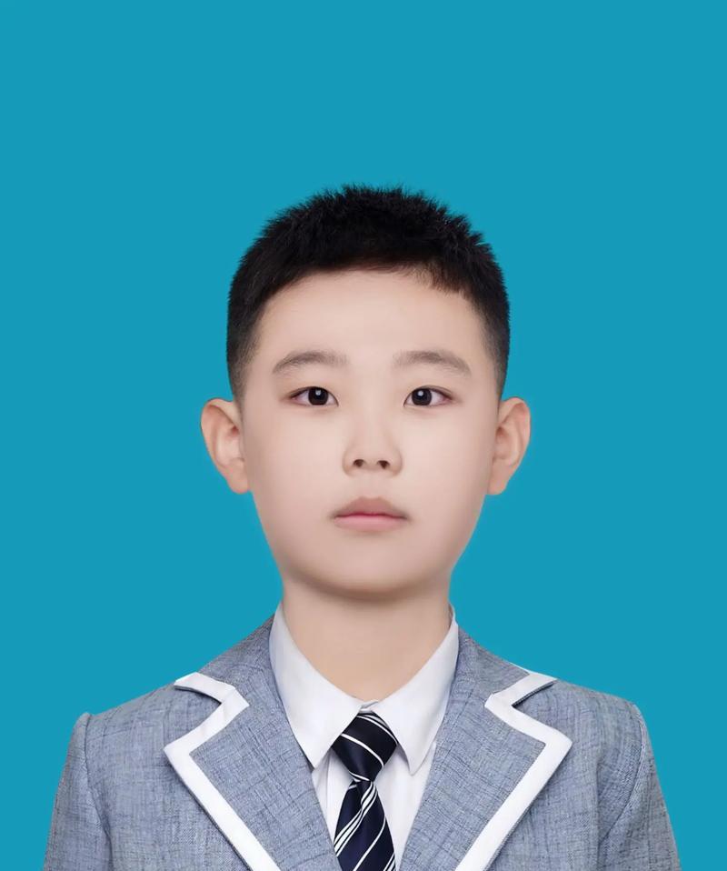 阳光男孩（以爱与坚持铸就人生）