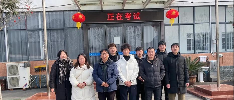 无助的考试前夜（一个少年的压力与挑战）