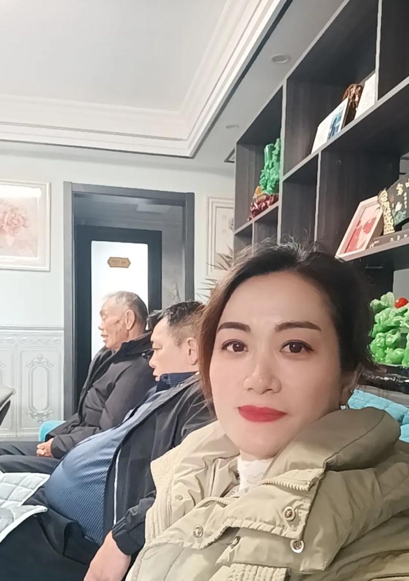 怀念亲人，珍惜当下（那些离去的岁月）